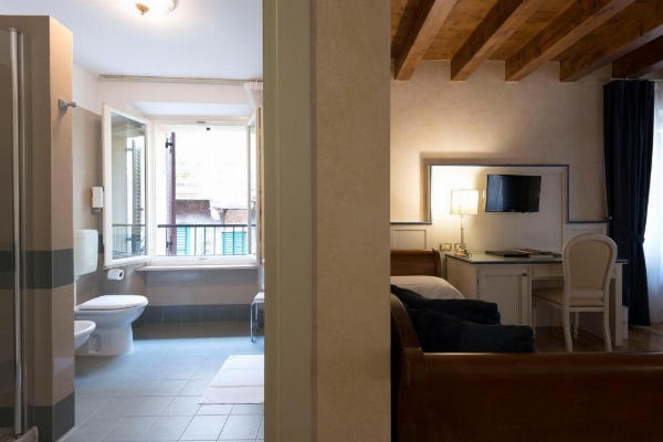 Albergo Mazzanti image 29