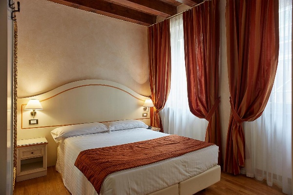 Albergo Mazzanti image 3